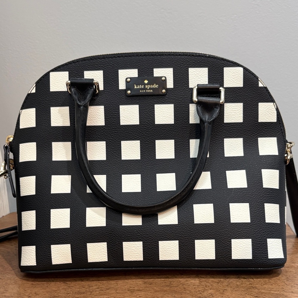 NWT Kate Spade Black and White Carli Grove Purse